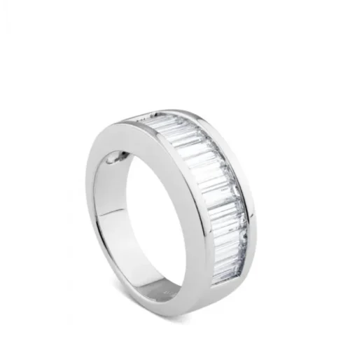 Anillo Media alianza de oro blanco  y diamantes en talla baguette de 2,03 quilates