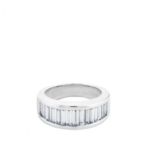 Anillo Media alianza de oro blanco  y diamantes en talla baguette de 2,03 quilates