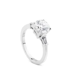 anillo-compromiso-oro-blanco-diamante-trapecios