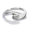 Anillo-compromiso-solitario-oro-blanco-diamantes | Chocrón Joyeros