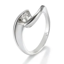 Anillo-compromiso-solitario-oro-blanco-diamantes | Chocrón Joyeros
