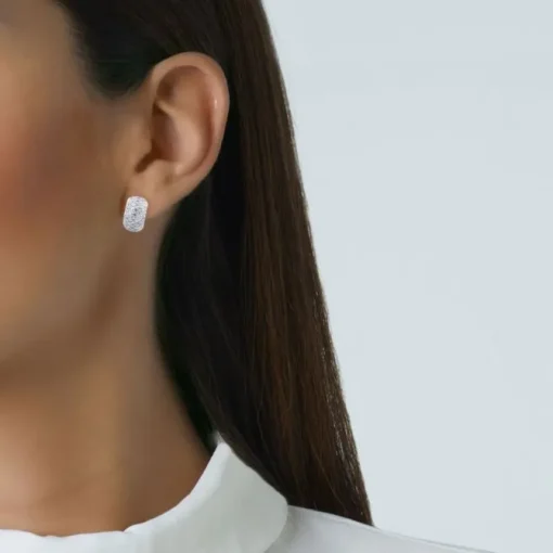Aros pequeños de oro blanco con diamantes | Chocrón Joyeros