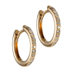 Aros pequeños ovales de oro blanco con pavé de diamantes