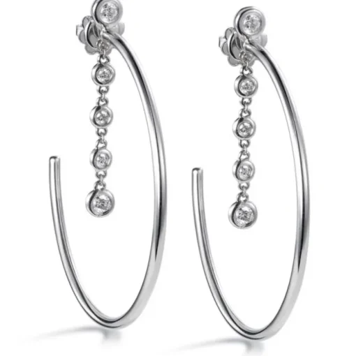 Aros "Shiny Drops" grandes de oro blanco con cadena de diamantes en chatón