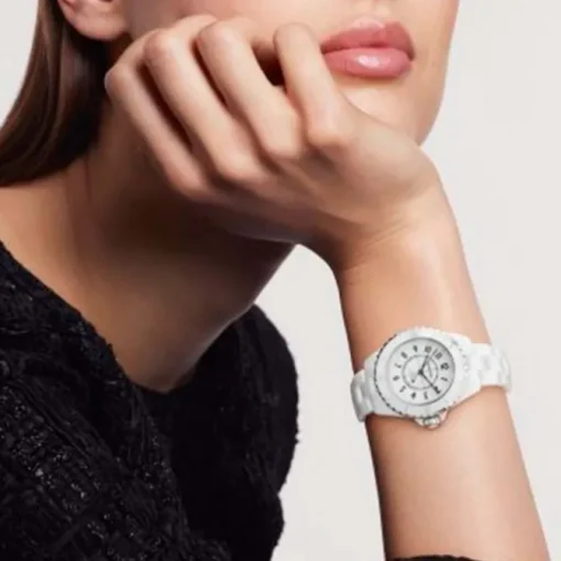 CHANEL J12 Calibre 12.2 cerámica blanca 33mm