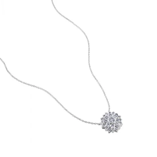 Colgante de oro blanco con flor de diamantes