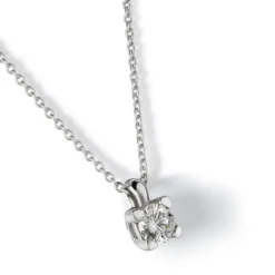 Colgante de oro blanco con diamante en 4 garras 0.23 quilates