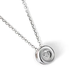 Colgante de oro blanco con diamante en chatón de 0.09 quilates