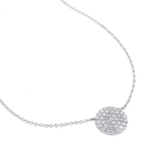 Colgante de oro blanco con círculo de pavé de diamantes