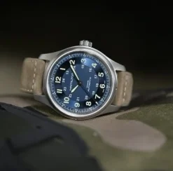 Hamilton Khaki Field Titanium 42mm Esfera Azul Auto