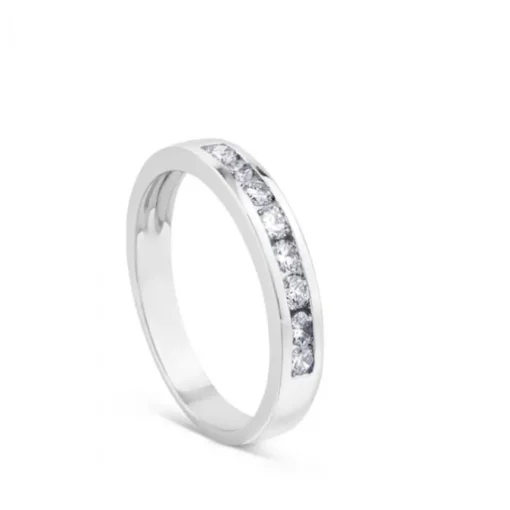 Media alianza de oro blanco con diamantes en carril talla brillante de 0,35 quilates
