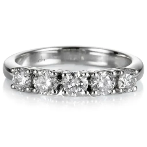 Media alianza de oro blanco con 5 diamantes en garra de 0,65 quilates