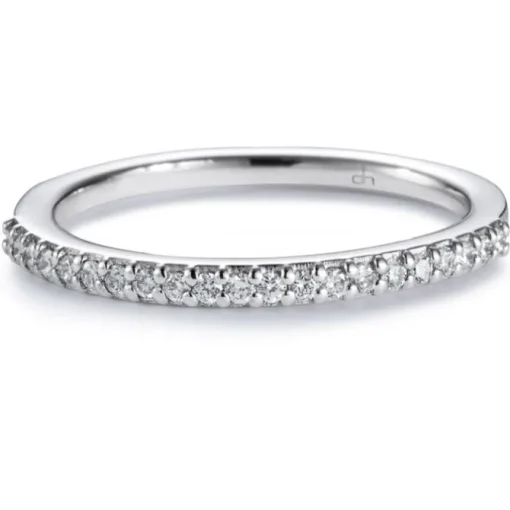 Media alianza de oro blanco con diamantes