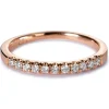 Media alianza de oro rosa con diamantes en garra 0.18 quilates