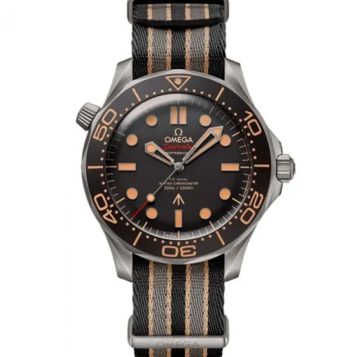 Omega Seamaster Diver 300m Edición 007 Nato