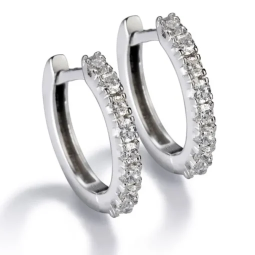Pendientes de aro pequeños de oro blanco con diamantes en garra 0.25 quilates