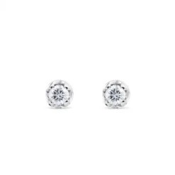 Pendientes de diamantes en oro blanco con 4 garras de 0,78 quilates
