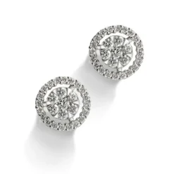 Pendientes de oro blanco con diamantes y orla de diamantes
