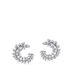 Pendientes de oro blanco en rama circular con diamantes