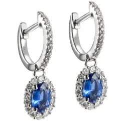 Pendientes de oro blanco con aro de diamantes y zafiros talla oval
