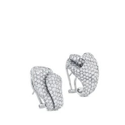 Pendientes de oro blanco con pliegue y pavé de diamantes