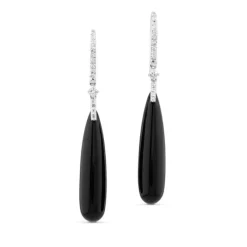 Pendientes largos de oro blanco con diamantes y onix
