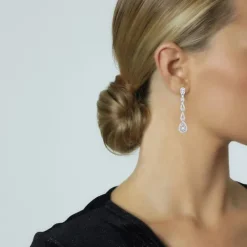 Pendientes largos de oro blanco con lágrimas de pavé de diamantes