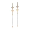 Pendientes "Pensamiento" extralargos con cadena de oro blanco y diamantes