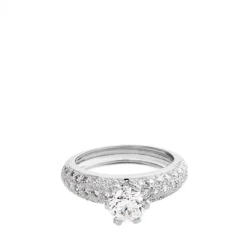 Solitario de oro blanco con 6 garras y pavé de diamantes laterales