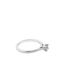 Solitario de oro blanco con diamante talla brillante 0.21 quilates
