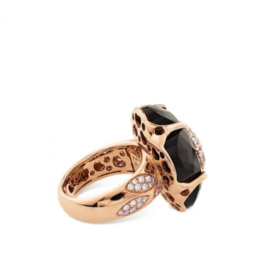 Sortija Bon ton de oro rosa con Onix y pavé de diamantes