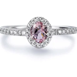 Sortija "Caramelo" de oro blanco con morganita talla oval y diamantes