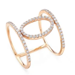 Sortija con círculo ovalado de oro rosa con pavé de diamantes
