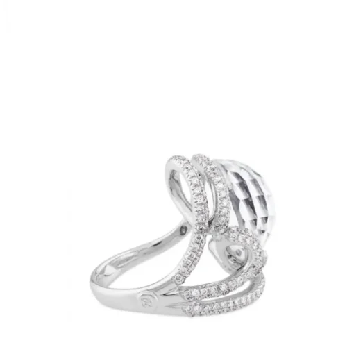 Sortija de oro blanco con cuarzo blanco y pavé de diamantes