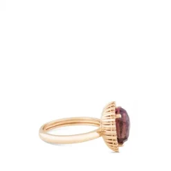 Sortija de oro rosa con amatista talla pera y brillantes