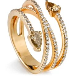 Sortija de oro rosa con diamantes y dos diamantes brown talla pera