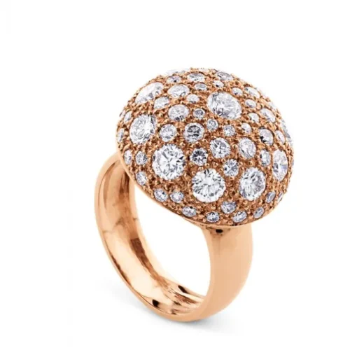 Sortija de oro rosa con semicírculo grande de diamantes