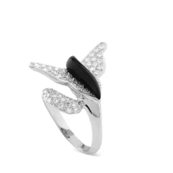 Sortija Mariposa de oro blanco con diamantes y onix
