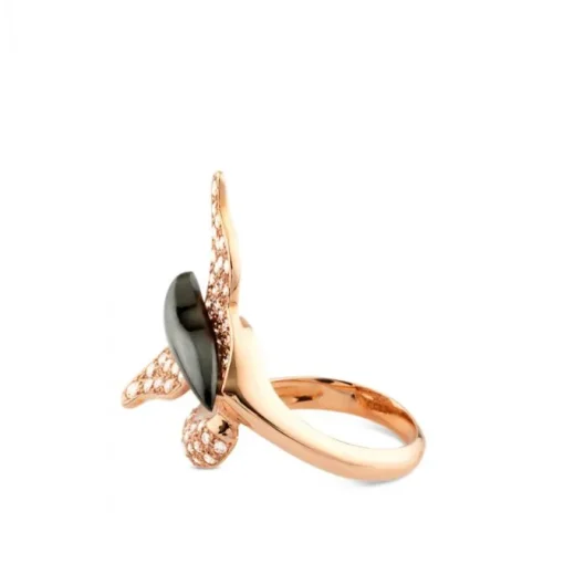 Sortija Mariposa de oro rosa con diamantes y hematite