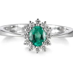 Sortija "Royal Trilogy" de oro blanco esmeralda y orla de diamantes