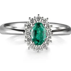 Sortija "Royal Trilogy" de oro blanco esmeralda y orla de diamantes