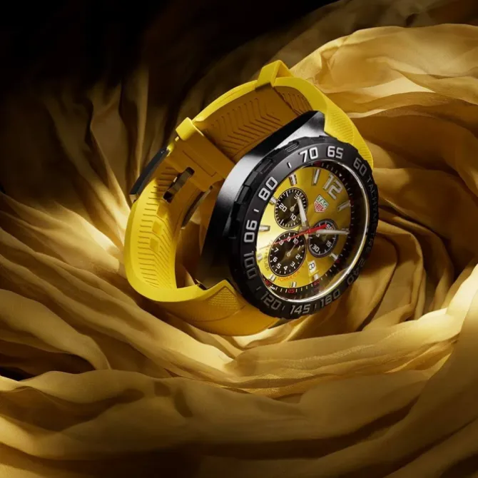 TAG Heuer F1 crono amarillo 43mm